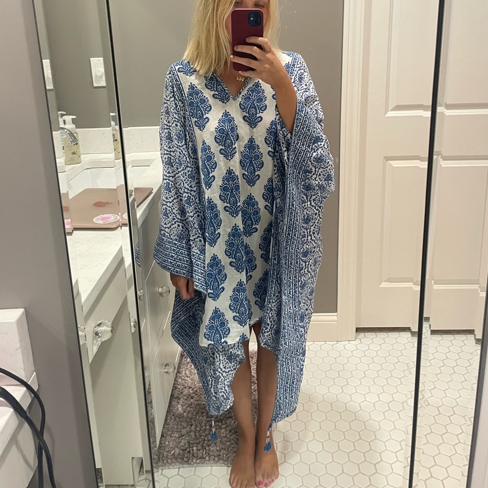 Anokhi cover up